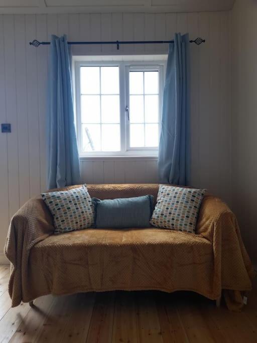 Dinky'S Den Coverack Exterior foto